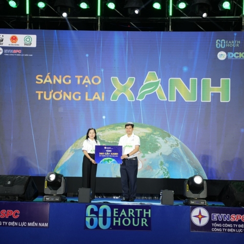 the-we-group-dong-hanh-thuc-hien-le-huong-ung-chien-dich-gio-trai-dat-2026-cua-evnspc